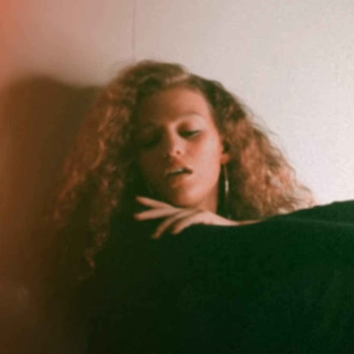 Enta Eih (Acoustic) -
                    Luxe radio