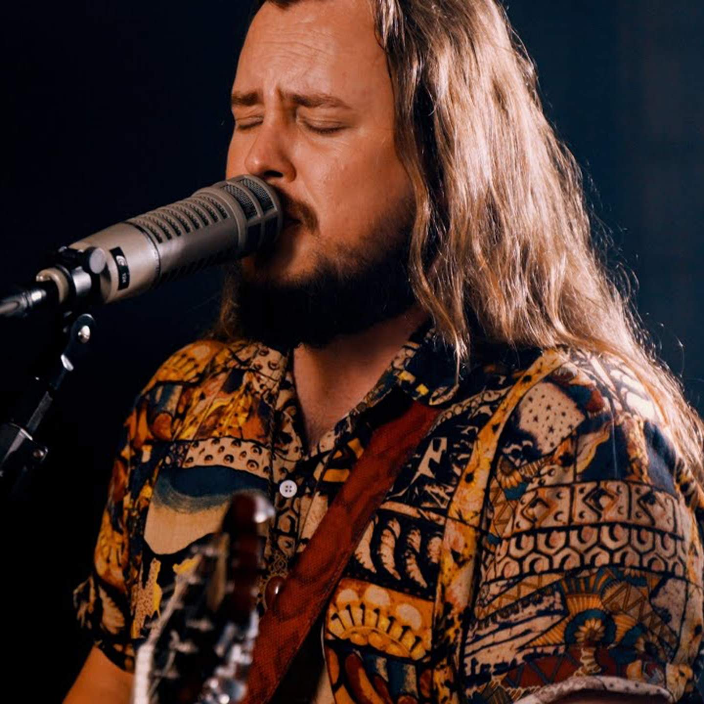 Tennessee Whiskey + I'd Rather Go Blind -
                    Luxe radio