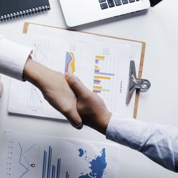 Mohamed Oulkhouir: « Le Conseil de la concurrence est un régulateur qui traite du présent, tout en anticipant les évolutions de notre économie » - Droit Des Affaires -
                    Luxe radio