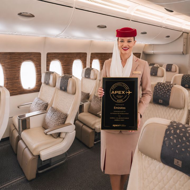 Emirates distinguée aux APEX Awards 2026 - Le Journal du Luxe -
                    Luxe radio