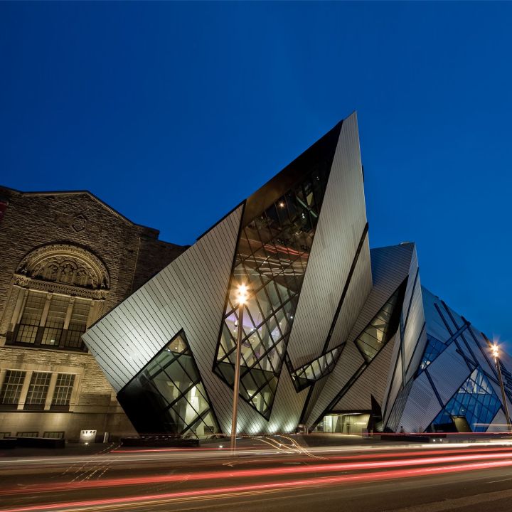Le Musée Royal de l’Ontario : joyeux métissage entre architecture moderne et classique - Architecture -
                    Luxe radio