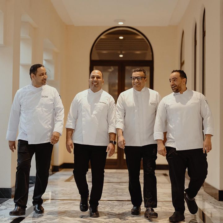 De nouvelles saveurs au Fairmont Tazi Palace avec l’arrivée de Mohamed El Marsi - Le Journal du Luxe -
                    Luxe radio