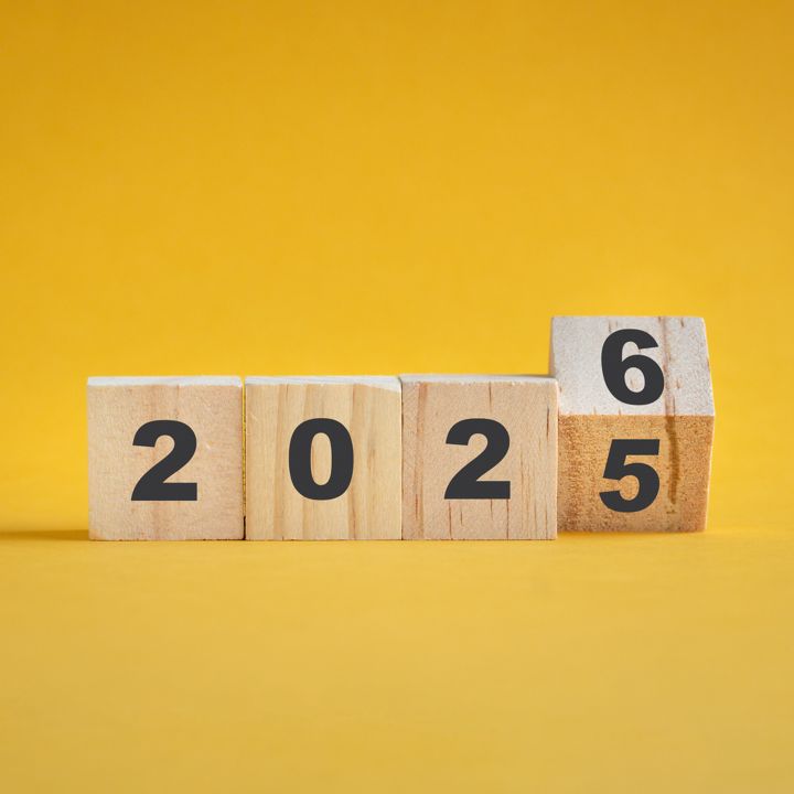 Alors que 2025 s’achève et que 2026 s’annonce, une question se pose: que retenir de l’année écoulée ? - Le Fil Des Actus -
                    Luxe radio