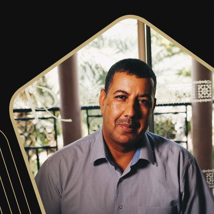 رشيد أيلال يحلل مفهوم حزب البام في شأن «الماضوية» - Reportages -
                    Luxe radio