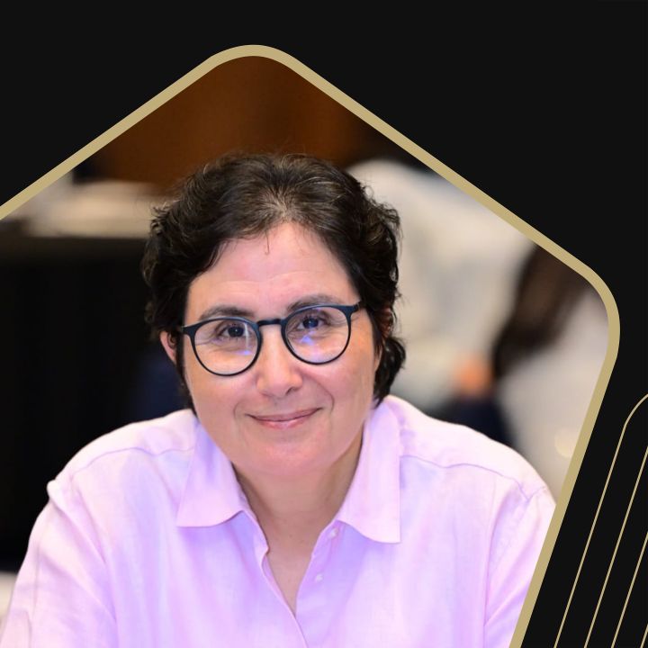 Élections législatives du 23 septembre : le programme et les priorités de l’USFP avec: Latifa Cherif Alami, députée de l’USFP - Les Invités de Heure Essentielle -
                    Luxe radio