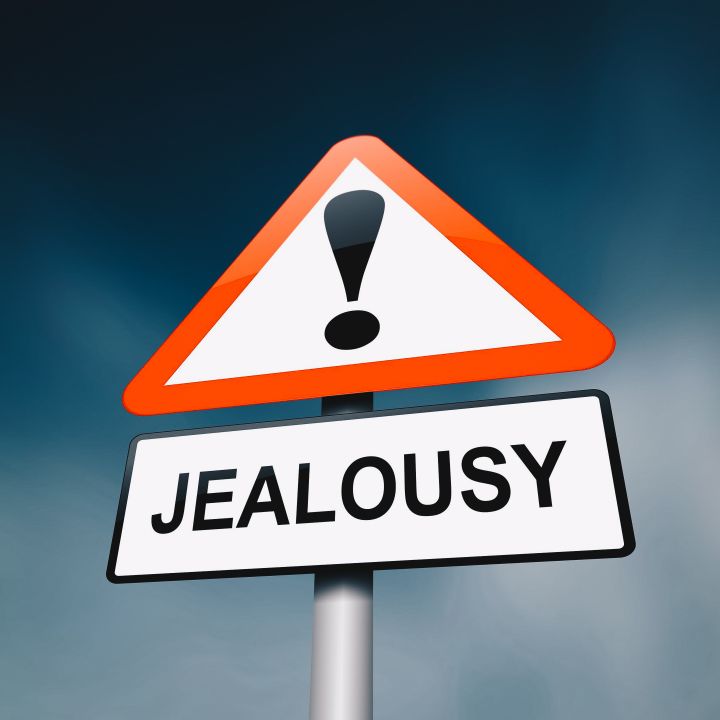 La jalousie est-elle taboue au Maroc ? - Avec Ou Sans Parure -
                    Luxe radio