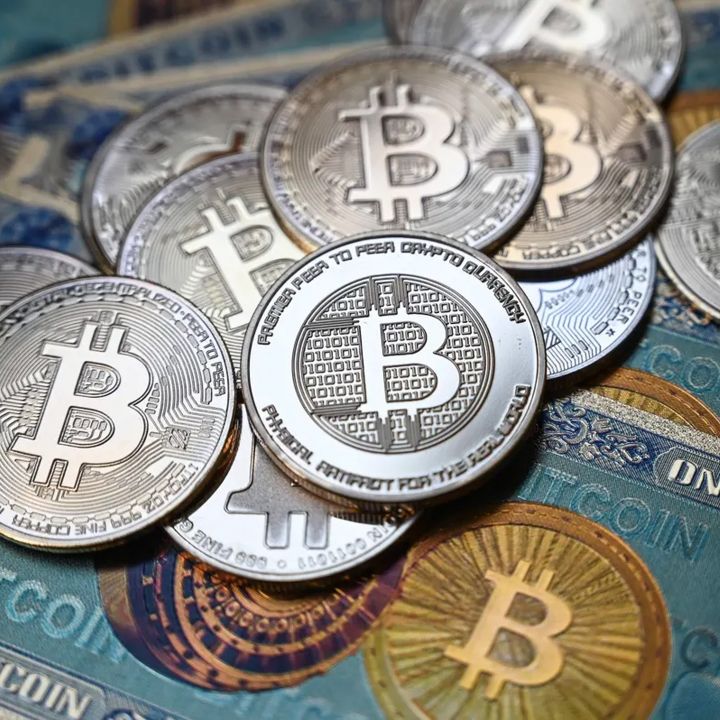 Un utilisateur a perdu quasiment 100% de sa transaction - Le Coin Des Cryptos -
                    Luxe radio