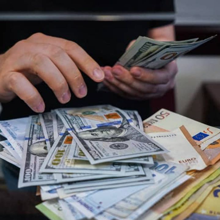 Les transferts des Marocains résidant à l’étranger en légère hausse - L’œil Macro -
                    Luxe radio