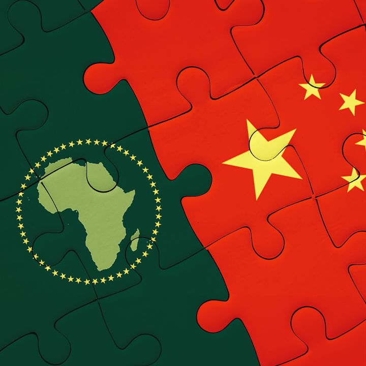 Afrique-Chine, l’idylle entre les deux parties est-elle toujours d’actualité ? - Avec Ou Sans Parure -
                    Luxe radio