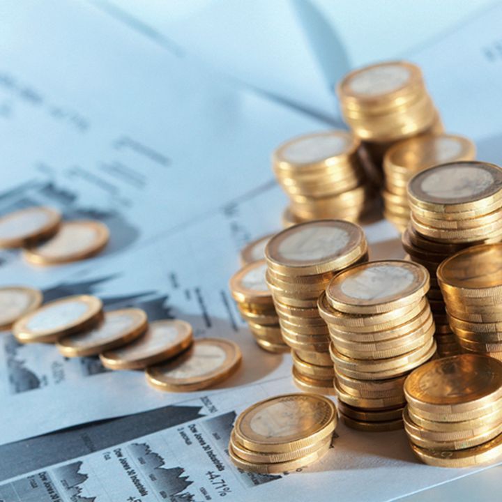 Le Trésor compte ramener son déficit brut à 3,5% du PIB en 2025 - L’œil Macro -
                    Luxe radio