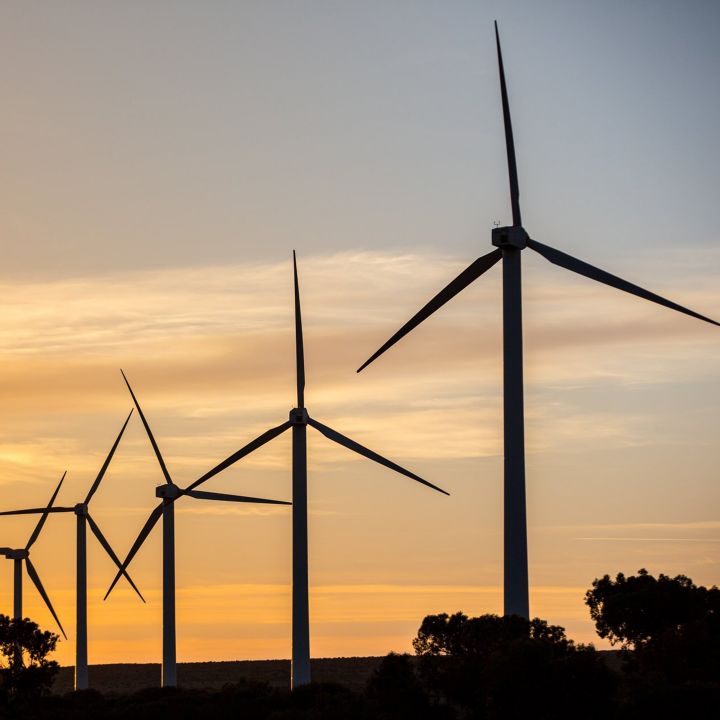 Quel est le prochain projet énergétique à Essaouira ? - L’œil Macro -
                    Luxe radio