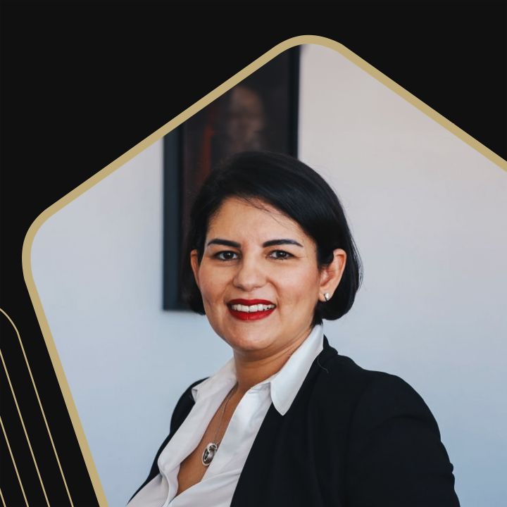 Ghizlane Mamouni : « La priorité est de changer la loi pour prendre en compte l’intérêt supérieur de l’enfant » - Les Débats -
                    Luxe radio