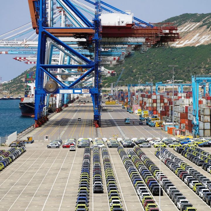 Les performances du complexe portuaire Tanger Med confirment leur solidité - Écho Entreprises -
                    Luxe radio