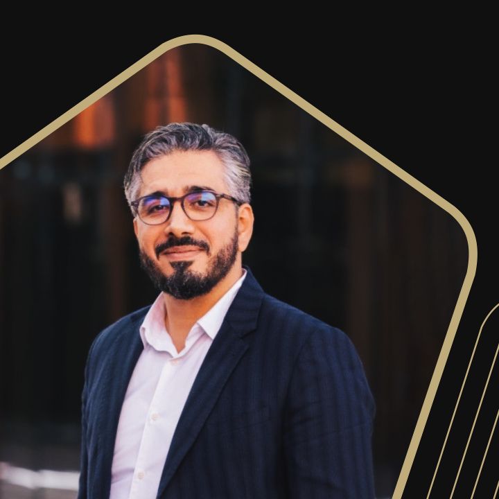 « Les Nouveaux Boss » revient pour un nouveau volet… au Maroc. Avec Yassine Laghzioui, mentor du programme, CEO de l’UM6P Ventures et fondateur de Phova Technology - Les Invités des Matins Luxe -
                    Luxe radio