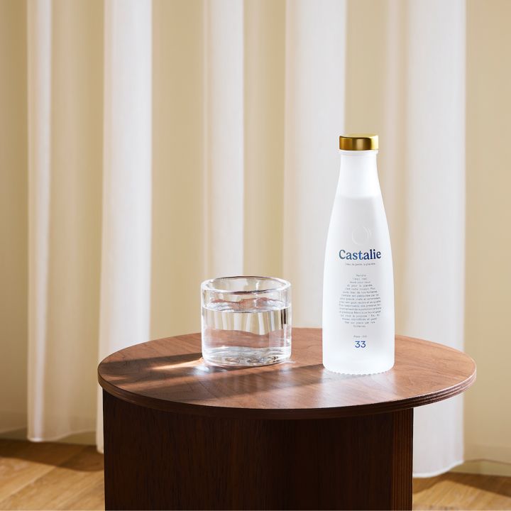 Castalie introduit une solution d’eau sans plastique dans l’hôtellerie haut de gamme au Maroc - Le Journal du Luxe -
                    Luxe radio