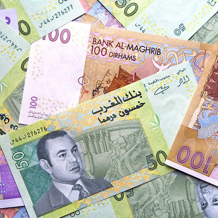 Le déficit de liquidité des banques au Maroc s’est légèrement réduit - L’œil Macro -
                    Luxe radio