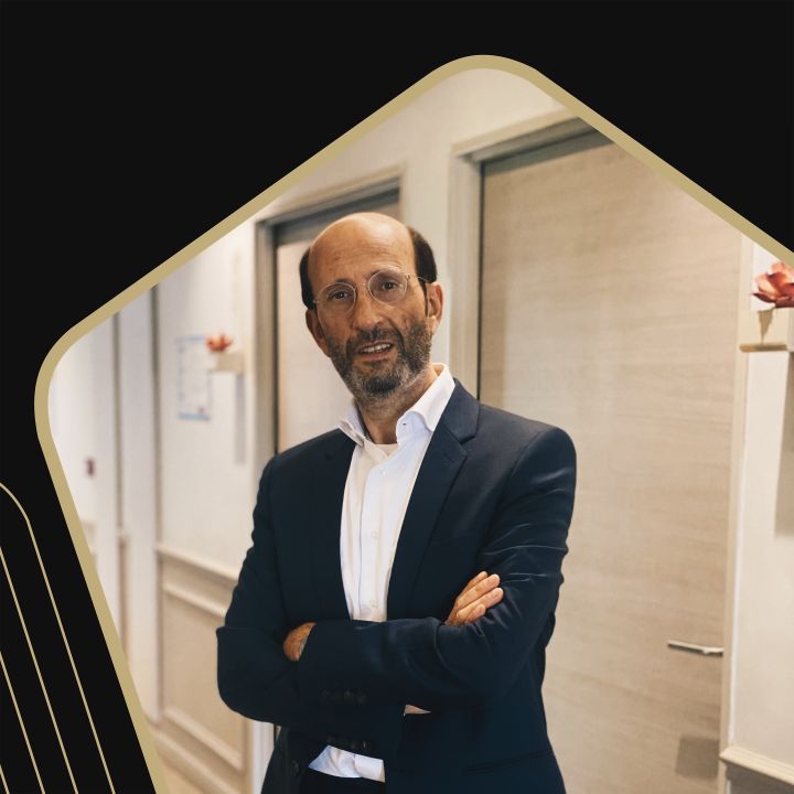 Richard Abittan, chirurgien de l'obésité : " la chirurgie bariatrique n'a rien à avoir avec la chirurgie esthétique" - Les Invités de Heure Essentielle -
                    Luxe radio