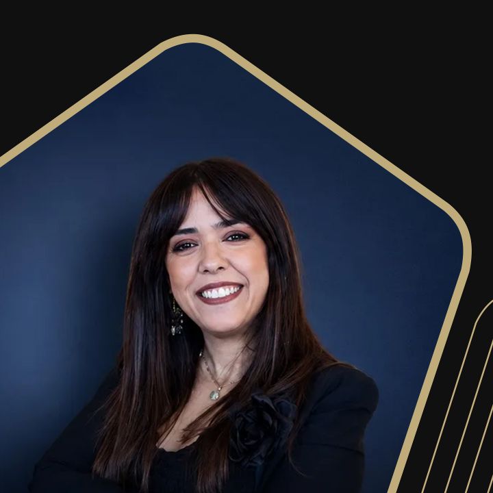 Comment construire des villes plus humaines, plus inclusives et mieux adaptées aux défis de demain ? Avec Sarah Boufkiri, architecte et urbaniste - Spotlight -
                    Luxe radio