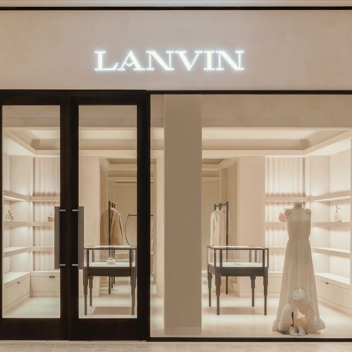 Lanvin poursuit sa politique de croissance avec l’ouverture d’une seconde boutique en Californie - Le Journal du Luxe -
                    Luxe radio