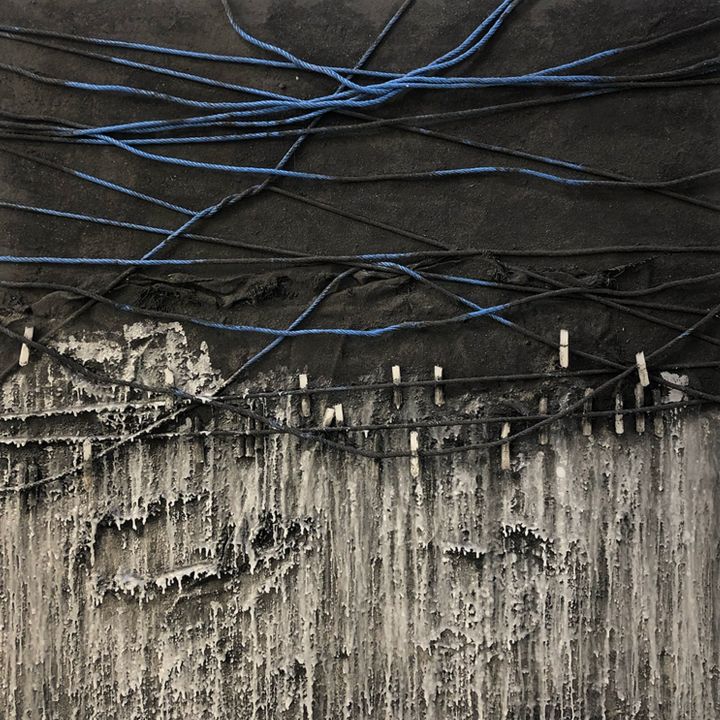 L’exposition « À l’horizon, une obscure clarté », premier solo show de Mouhcine Rahaoui en France - Le Journal des Arts -
                    Luxe radio