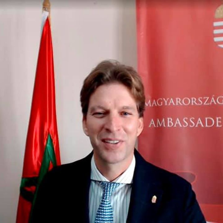 Grand oral de Miklos Erik Tromler, Ambassadeur de Hongrie auprès du royaume du Maroc - Avec Ou Sans Parure -
                    Luxe radio
