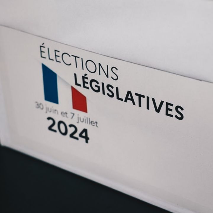 Législatives anticipées en France: y a-t-il réellement des gagnants ? - Les Débats -
                    Luxe radio