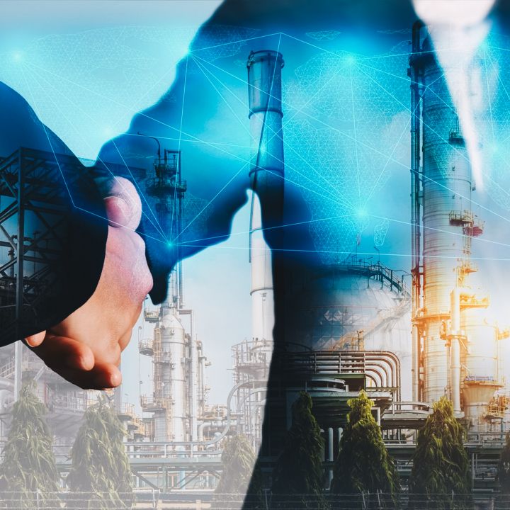 Industrie Marocaine : Vers une Souveraineté Renforcée ? - Avec Ou Sans Parure -
                    Luxe radio