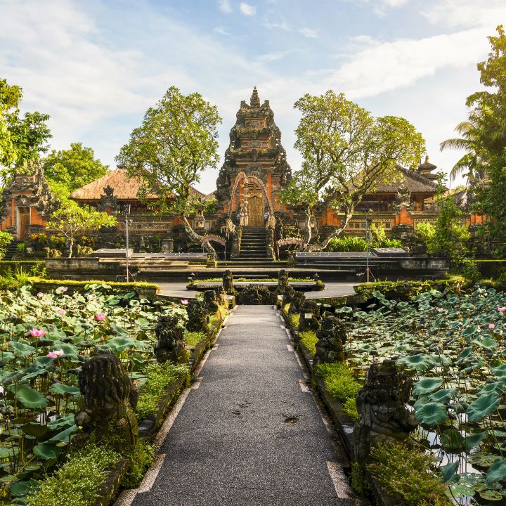 Ubud, le cœur battant de Bali - Voyage -
                    Luxe radio