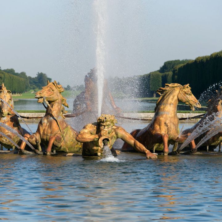 Versailles restaure deux fontaines historiques - Le Journal du Luxe -
                    Luxe radio
