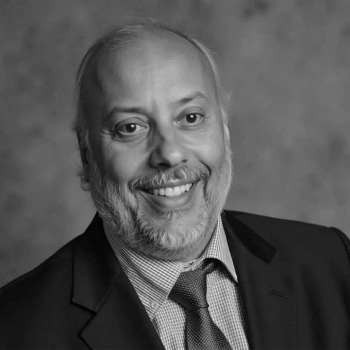 Abdelkader Moutaa, pilier du théâtre et de la télévision marocaine, s’en est allé à 85 ans - Le Journal des Arts -
                    Luxe radio