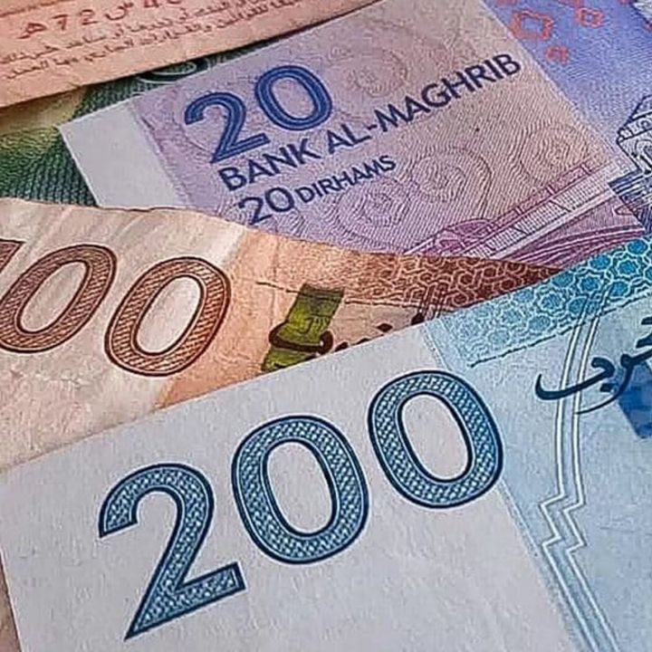 Le cash, dernier filet de sécurité des Marocains ? - Avec Ou Sans Parure -
                    Luxe radio