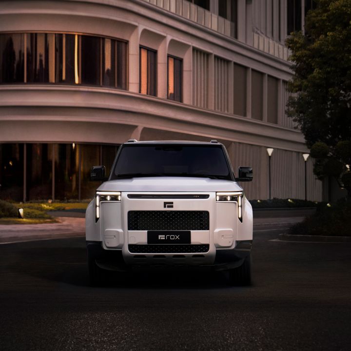 CSA Motors lance ROX Motor au Maroc avec un showroom à Casablanca - Le Journal du Luxe -
                    Luxe radio