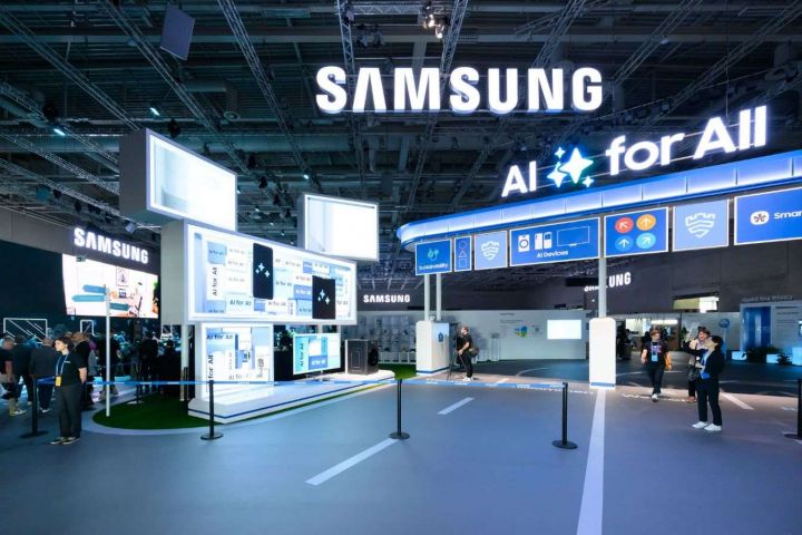 IFA Berlin 2025, Samsung mise sur l’IA pour transformer la maison - Reportages -
                    Luxe radio