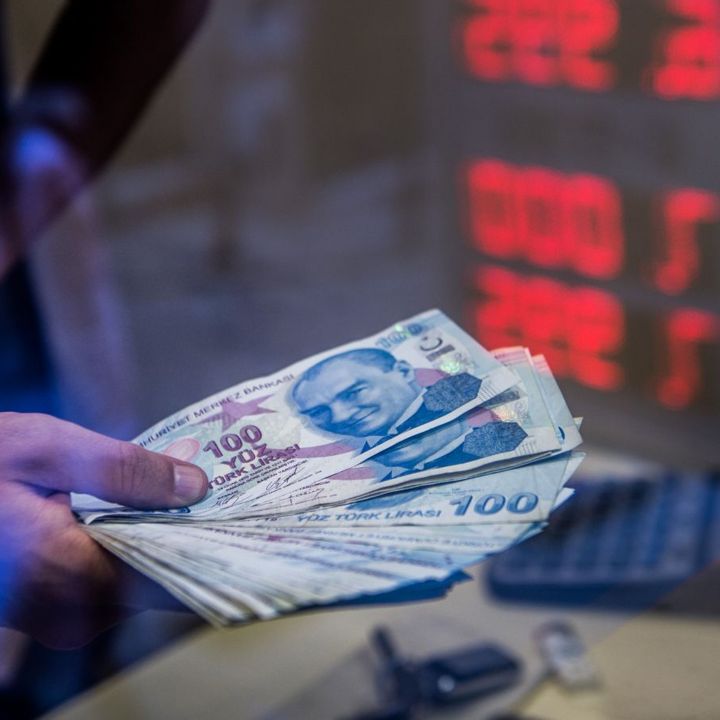 On ne vaincra pas la compétitivité turque en dépréciant le dirham ! - Les Débats -
                    Luxe radio