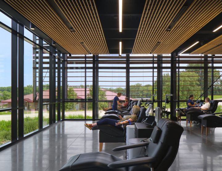 LifeServe : quand la transparence soigne l’espace ! - Architecture -
                    Luxe radio