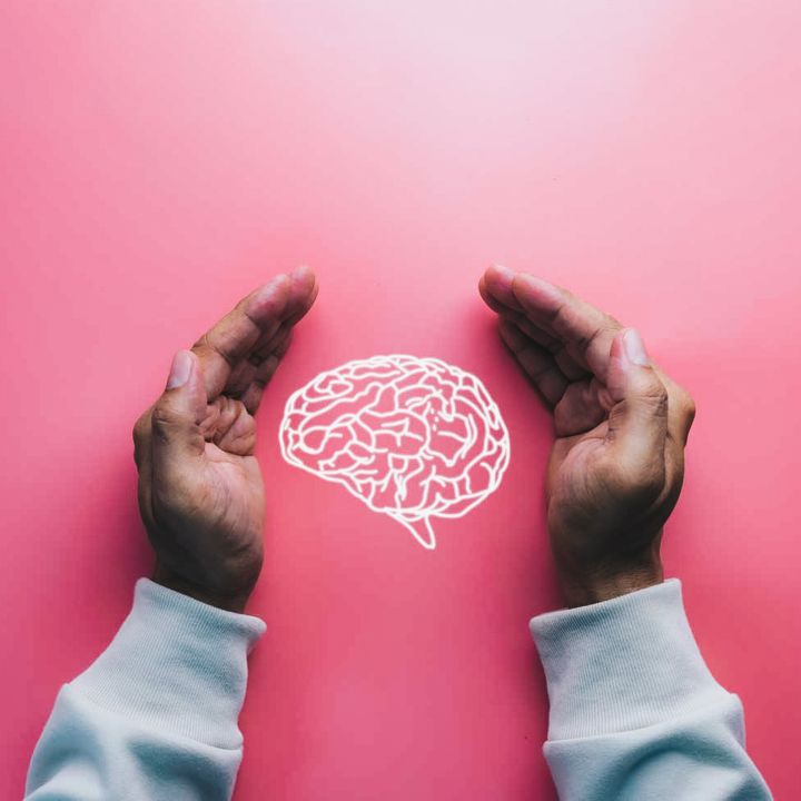 « La santé mentale est une question de sécurité dans le monde », dixit Imane Kendili. - Avec Ou Sans Parure -
                    Luxe radio