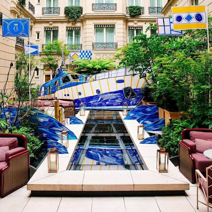 L'Hôtel de Crillon en yacht club - Le Journal du Luxe -
                    Luxe radio