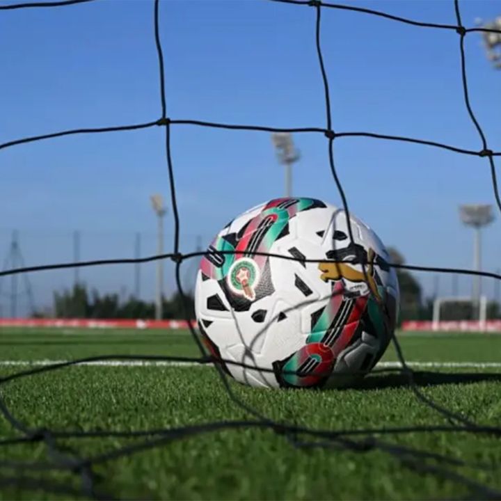 Botola : Le calendrier de la Botola face à une fin de saison sous haute pression. - La Loge Des Supporters -
                    Luxe radio