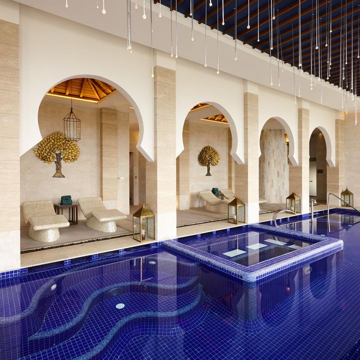 Le printemps en clair-obscur, signé Banyan Tree Tamouda Bay - Le Journal du Luxe -
                    Luxe radio