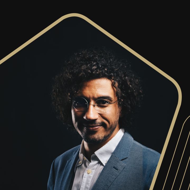 Othman Nejmeddine: « The Herds est une aventure collective intense qui a stimulé en moi la question de l’espace public et du plaidoyer activiste et artistique » - Spotlight -
                    Luxe radio