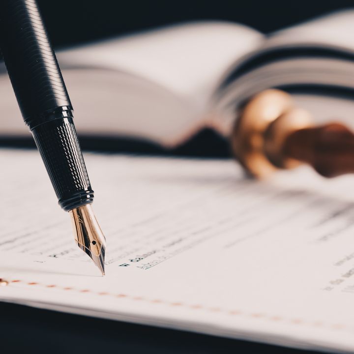 Héritage : transmettre un patrimoine ou une malédiction ? - Avec Ou Sans Parure -
                    Luxe radio