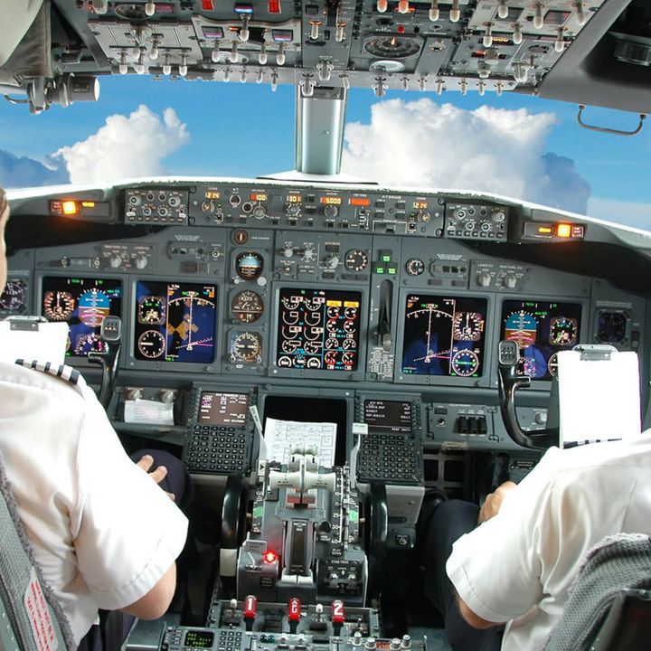 Licenciement des pilotes de Royal Air Maroc : cette affaire marque-t-elle un tournant majeur dans la protection des salariés face aux plans sociaux ? Avec Mohamed Oulkhouir, chroniqueur Luxe Radio - Droit Des Affaires -
                    Luxe radio