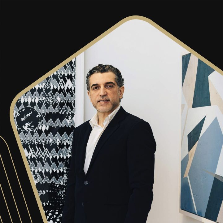 Othmane Benlamine: « Avec House Of Beau, je voulais partager ma passion pour l'art avec d'autres personnes » - Les Invités de Heure Essentielle -
                    Luxe radio