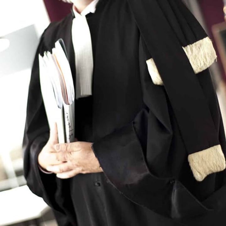 Réforme de la profession d’avocat : jusqu'où peut-on appliquer les règles de la concurrence à une profession qui participe au fonctionnement même de l'État de droit ? Avec Mohamed Oulkhouir, chroniqueur Luxe Radio - Droit Des Affaires -
                    Luxe radio