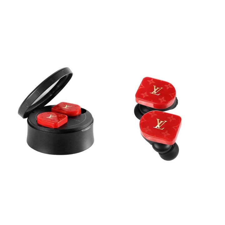 Les marques de luxe accessoirisent les écouteurs sans fil - Le Journal du Luxe -
                    Luxe radio