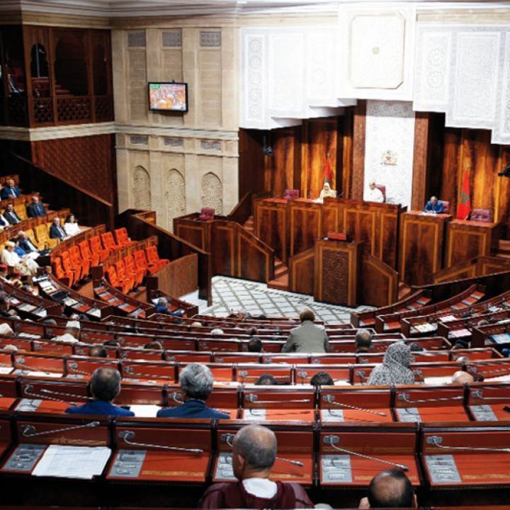 Jusqu’où peut aller aujourd’hui la violence politique et idéologique dans l’hémicycle ? - Le Fil Des Actus -
                    Luxe radio