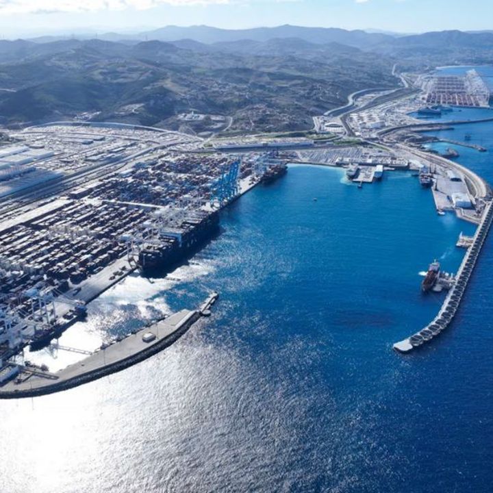 La BERD renforce son soutien au projet Nador West Med - L’œil Macro -
                    Luxe radio