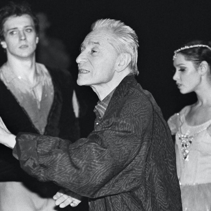 Iouri Grigorovitch, le maître du ballet soviétique s’éteint à 98 ans - Le Journal des Arts -
                    Luxe radio