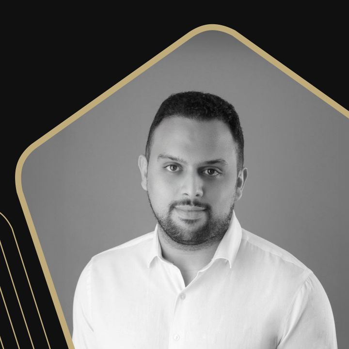 La CDG annonce le retrait progressif de la gestion directe d’environ 15 MMDH d’OPCVM : à quoi sert réellement cette externalisation ? Avec Achraf Yahia, consultant senior en gestion des risques et conseil - Les Invités des Matins Luxe -
                    Luxe radio