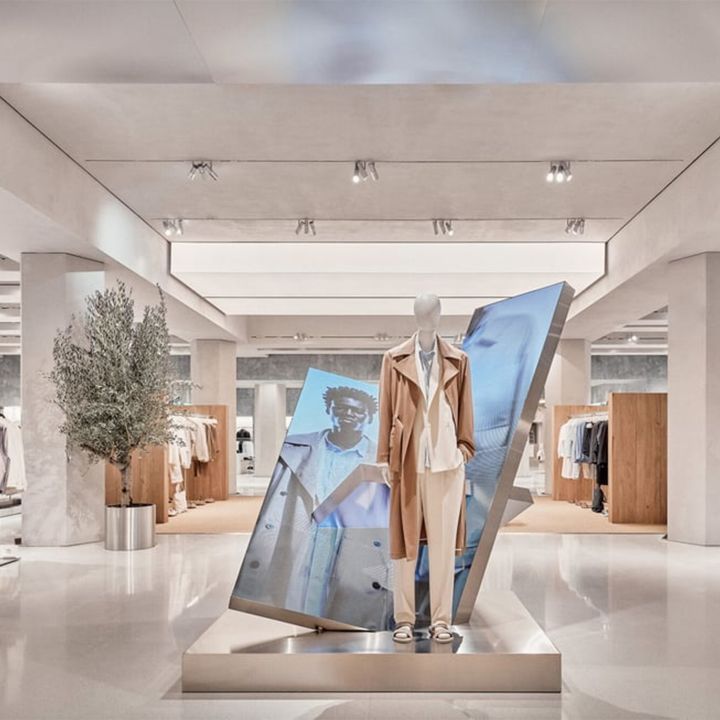 Zara dévoile un nouveau flagship sur les Champs Elysées - Le Journal du Luxe -
                    Luxe radio